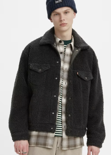 LEVI&#039;S COZY VINTAGE RELAXED FIT SHERPA TRUCKER JACKET