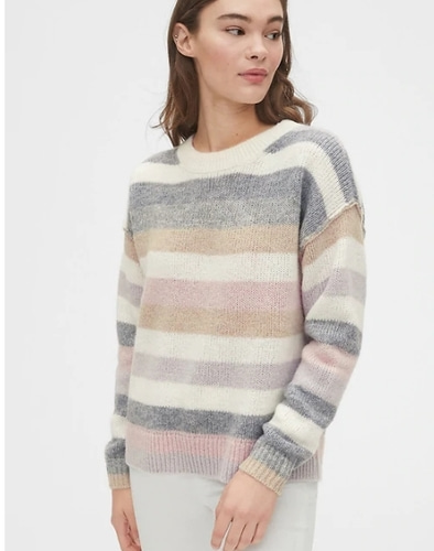 gap sweater 