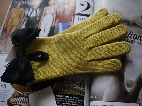 Moschino Cheap and Chic gloves ; made in italy !! -5시간세일 무료배송현금64000원 