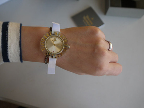 Vivienne Westwood Women&#039;s VV032BG Clarity Beige Watch - 딱하나 남았어요!!  